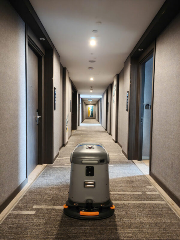 Robot vệ sinh cho tòa nhà Keenon C40 làm sạch sàn thông minh