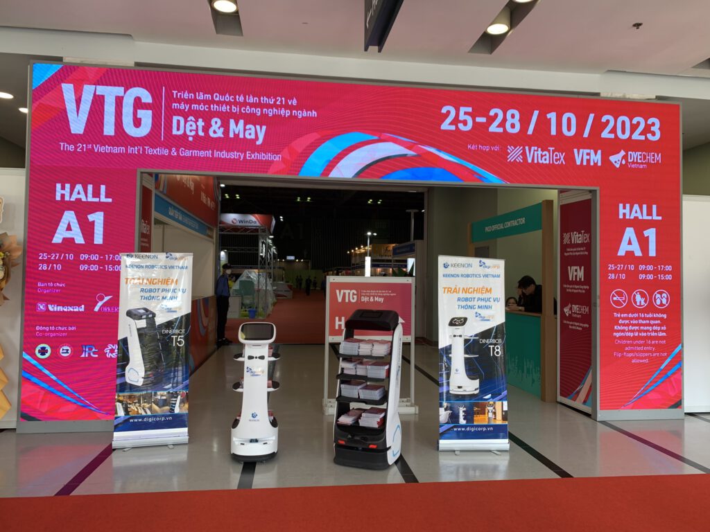 THAM GIA TRIỂN LÃM DỆT MAY VTG 2023 TẠI SECC HỒ CHÍ MINH CÙNG ROBOT DIGICORP