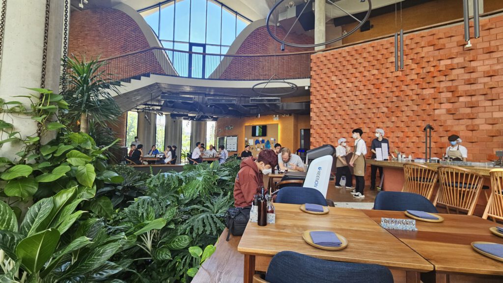 DIGICORP ROBOT PARTNERS WITH PIZZA 4P’S—THE PINNACLE OF TECHNOLOGY AND CULINARY EXCELLENCE